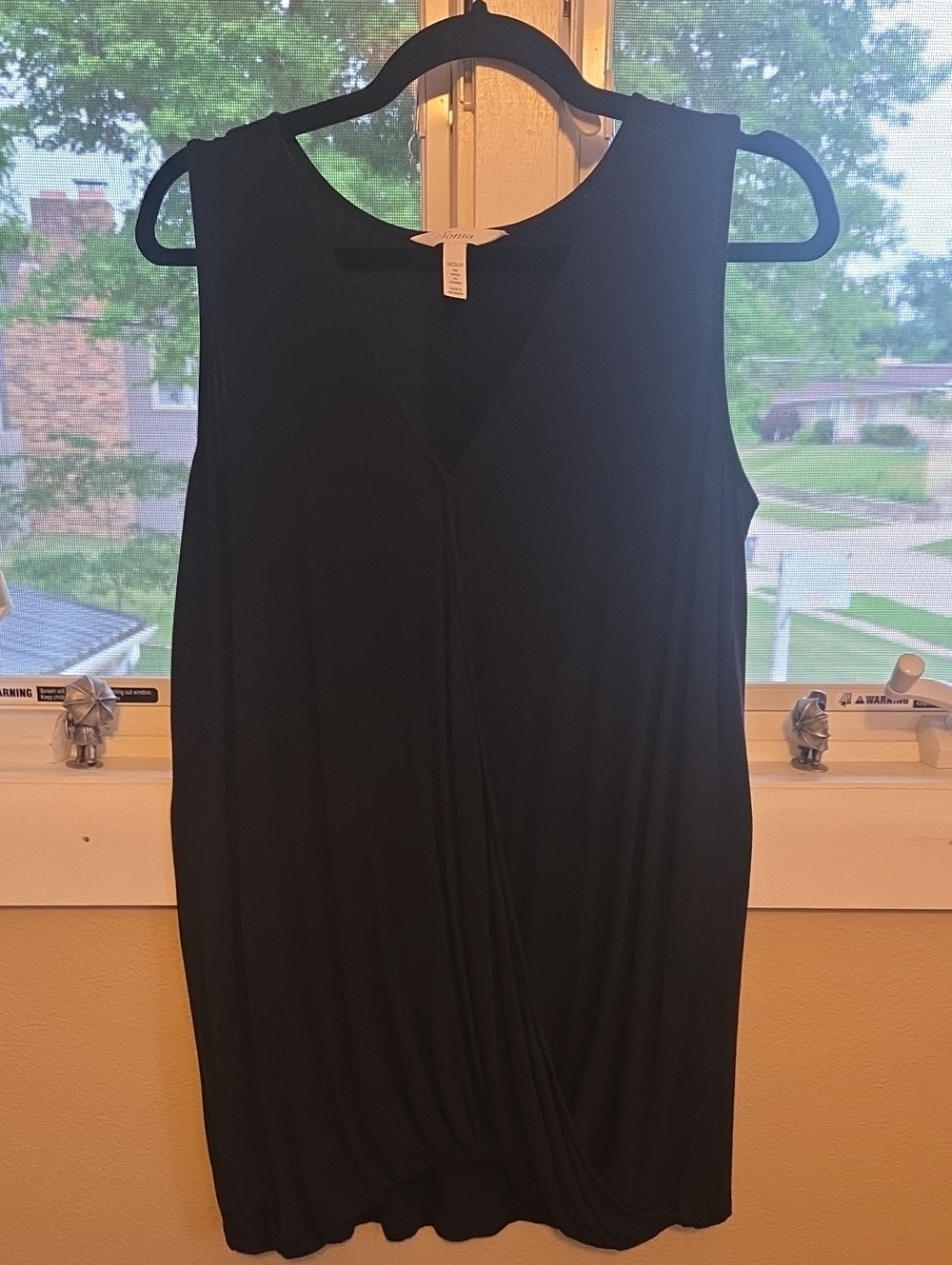 Soma Black Sleeveless V Neck Lounge Tank M